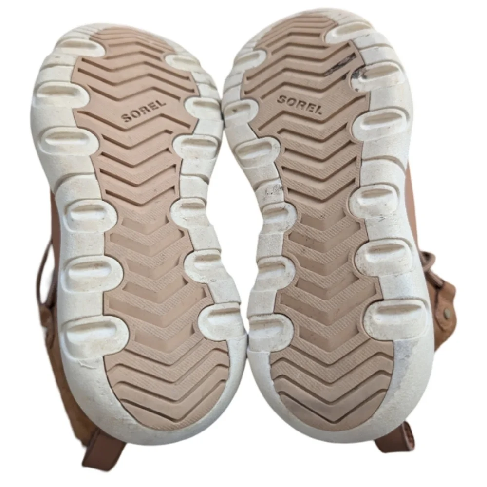 SOREL Waterproof Boots  Youth 2 (fits Women's 4)